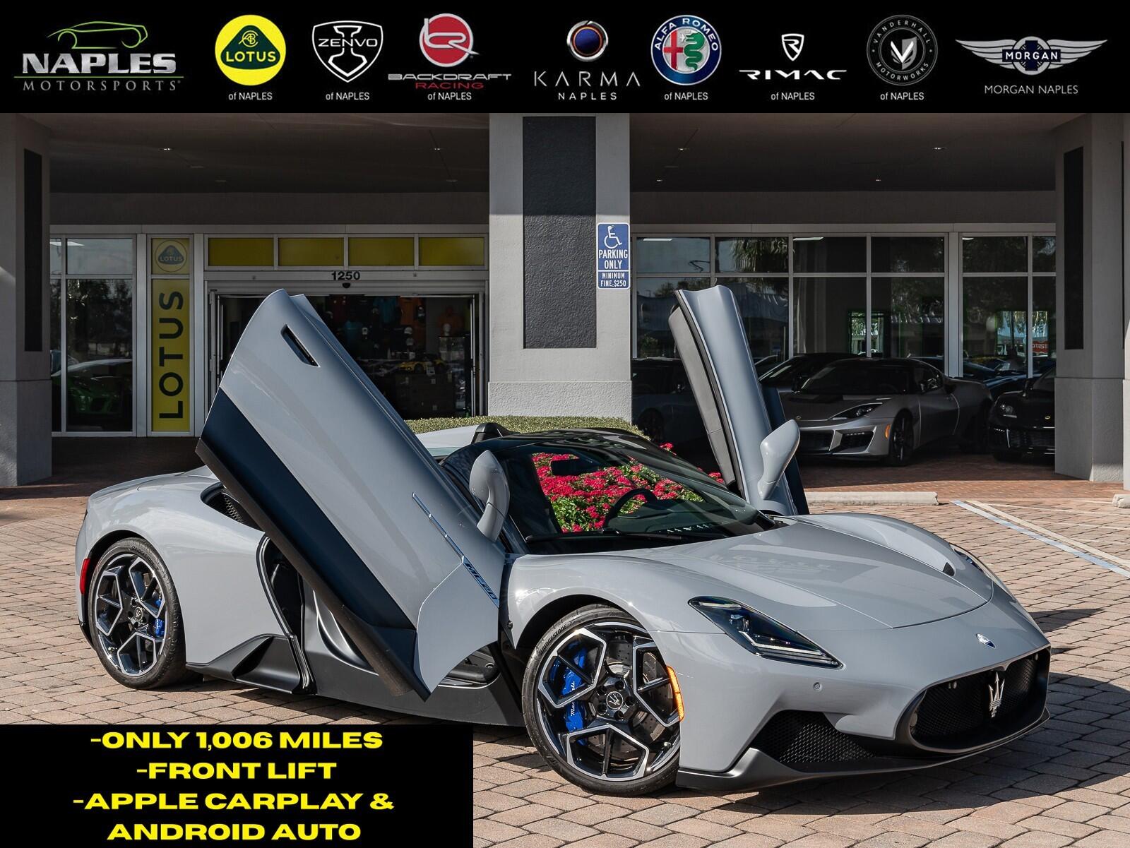 2023 Maserati MC20 Base's photo