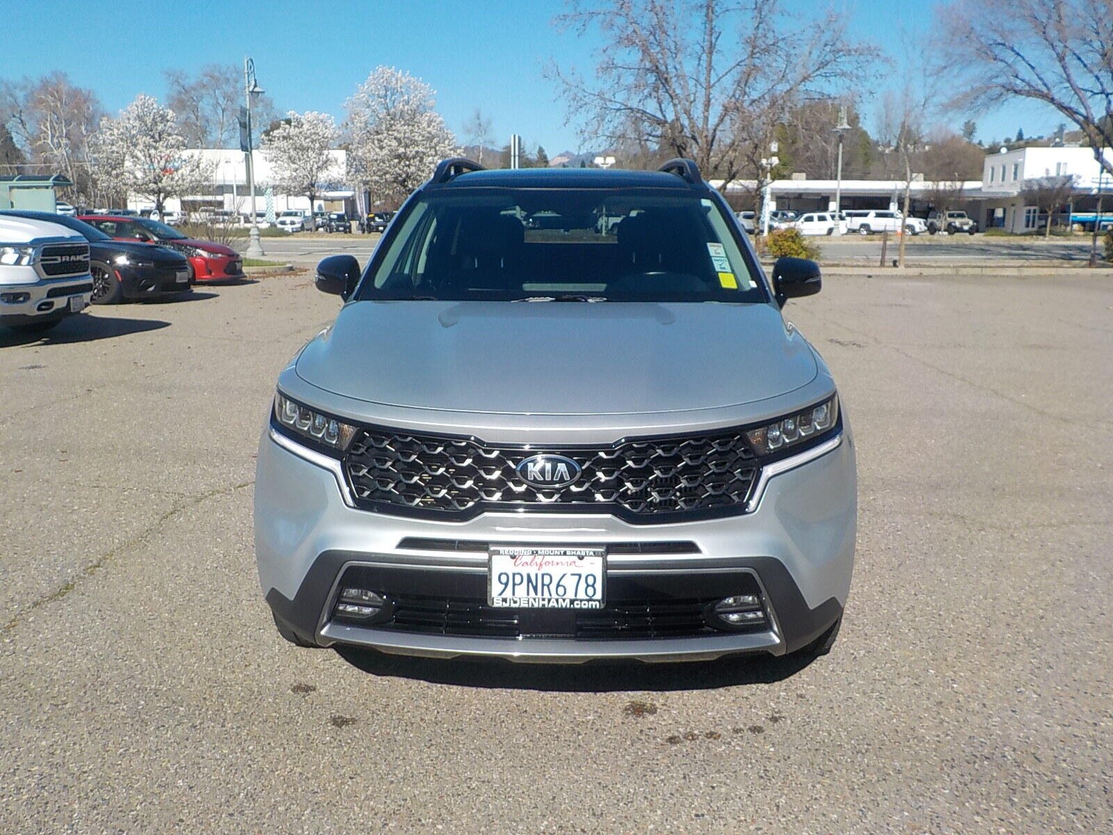 Used 2021 Kia Sorento EX with VIN 5XYRHDLF3MG067991 for sale in Redding, CA