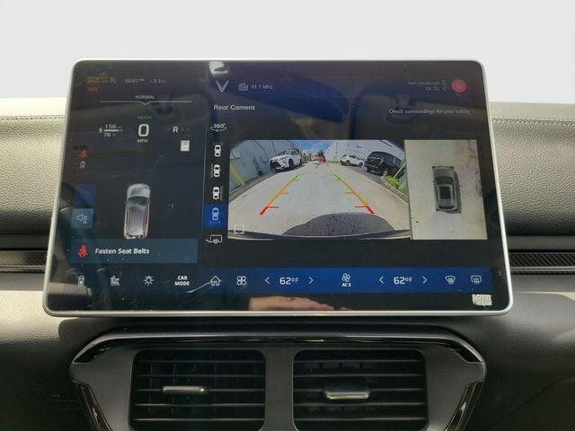 2023 VinFast VF 8 ECO - Photo 23
