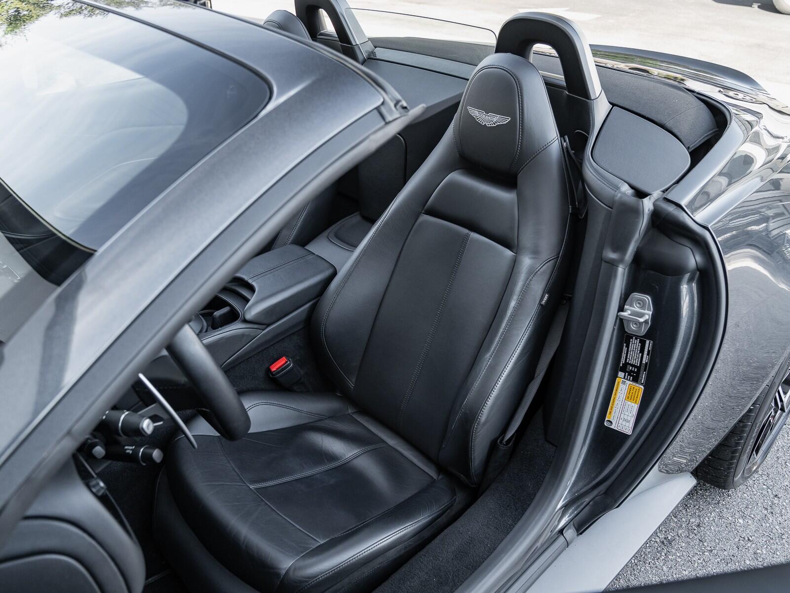 Used 2021 Aston Martin Vantage 