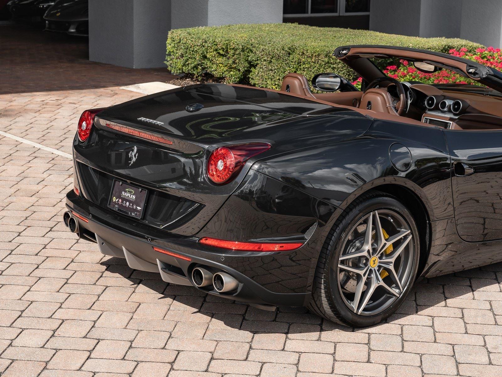 Used 2015 Ferrari California 