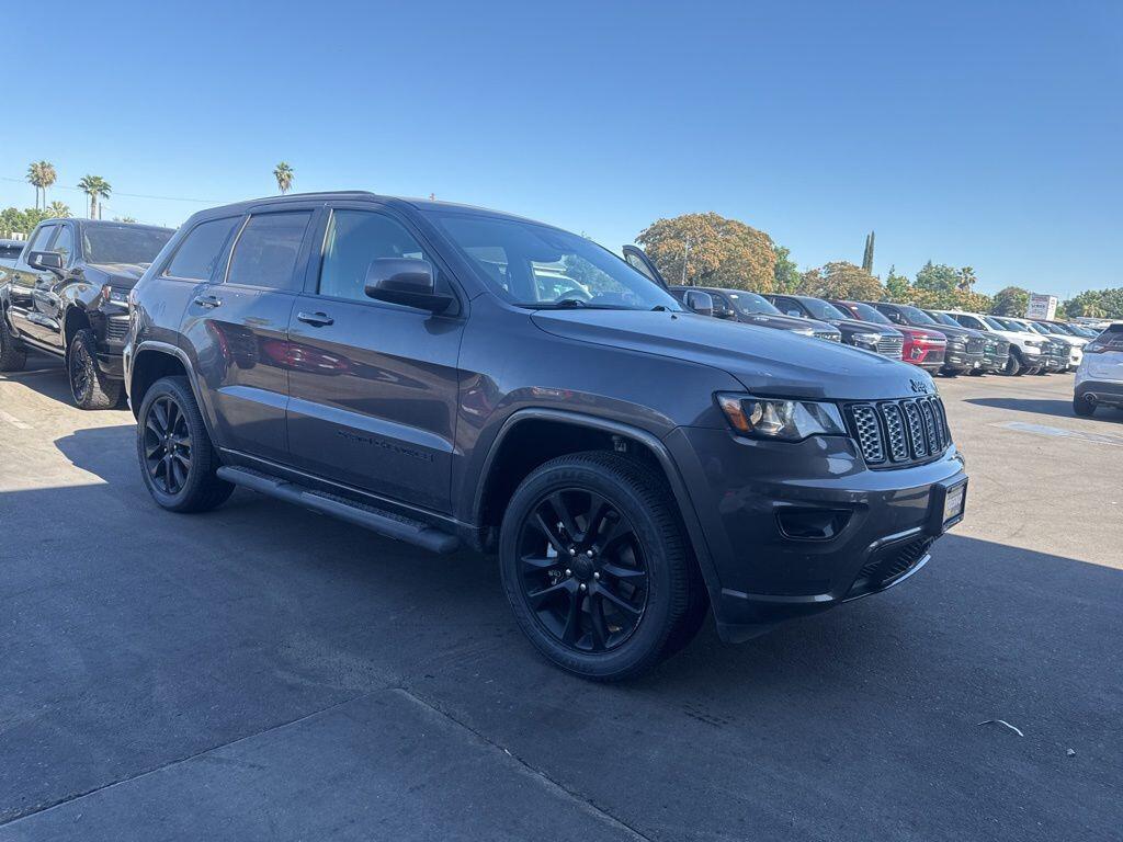 2021 Jeep Grand Cherokee Laredo X 4WD's photo