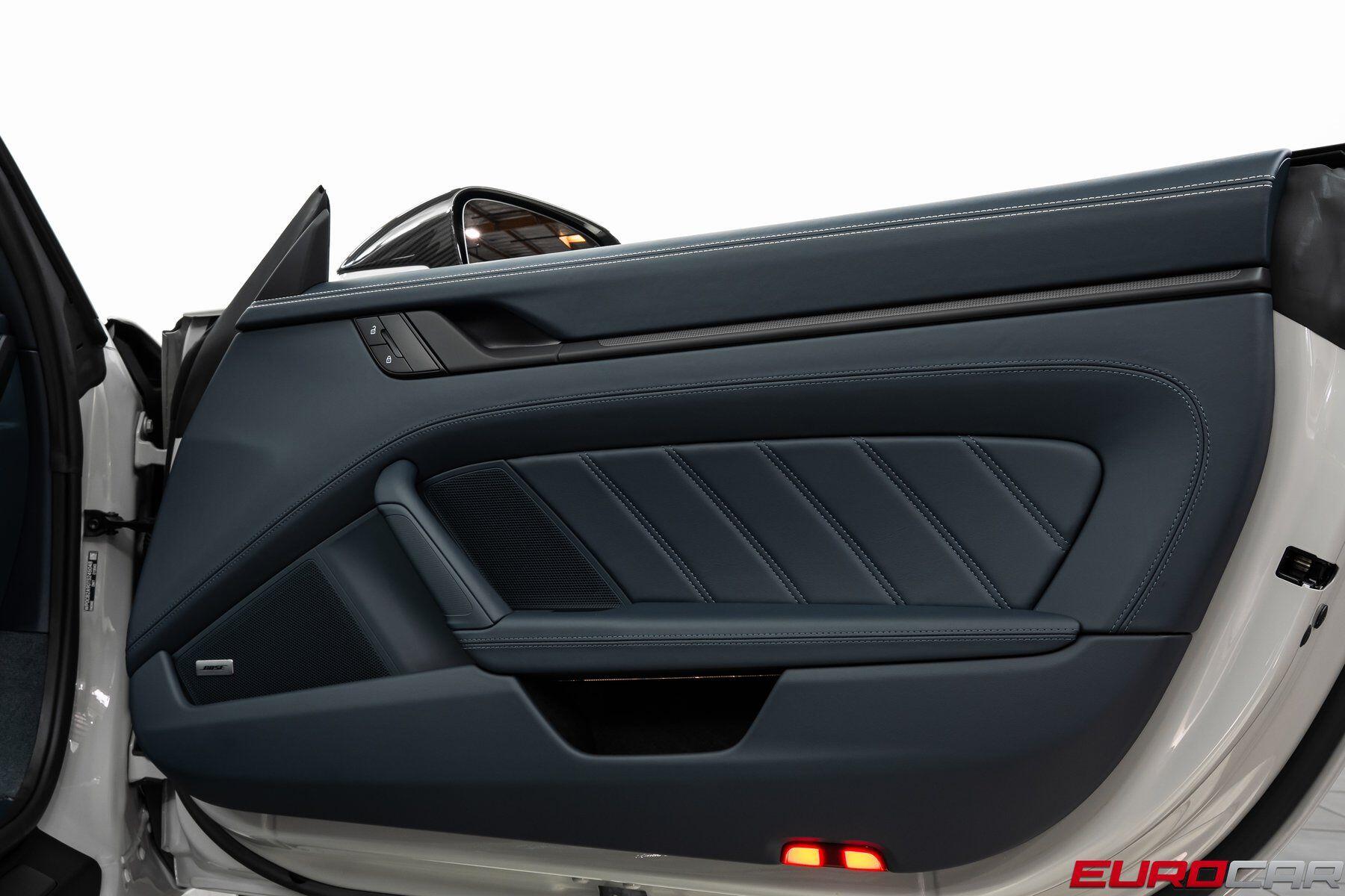 2026 Porsche 911 GTS - Photo 29