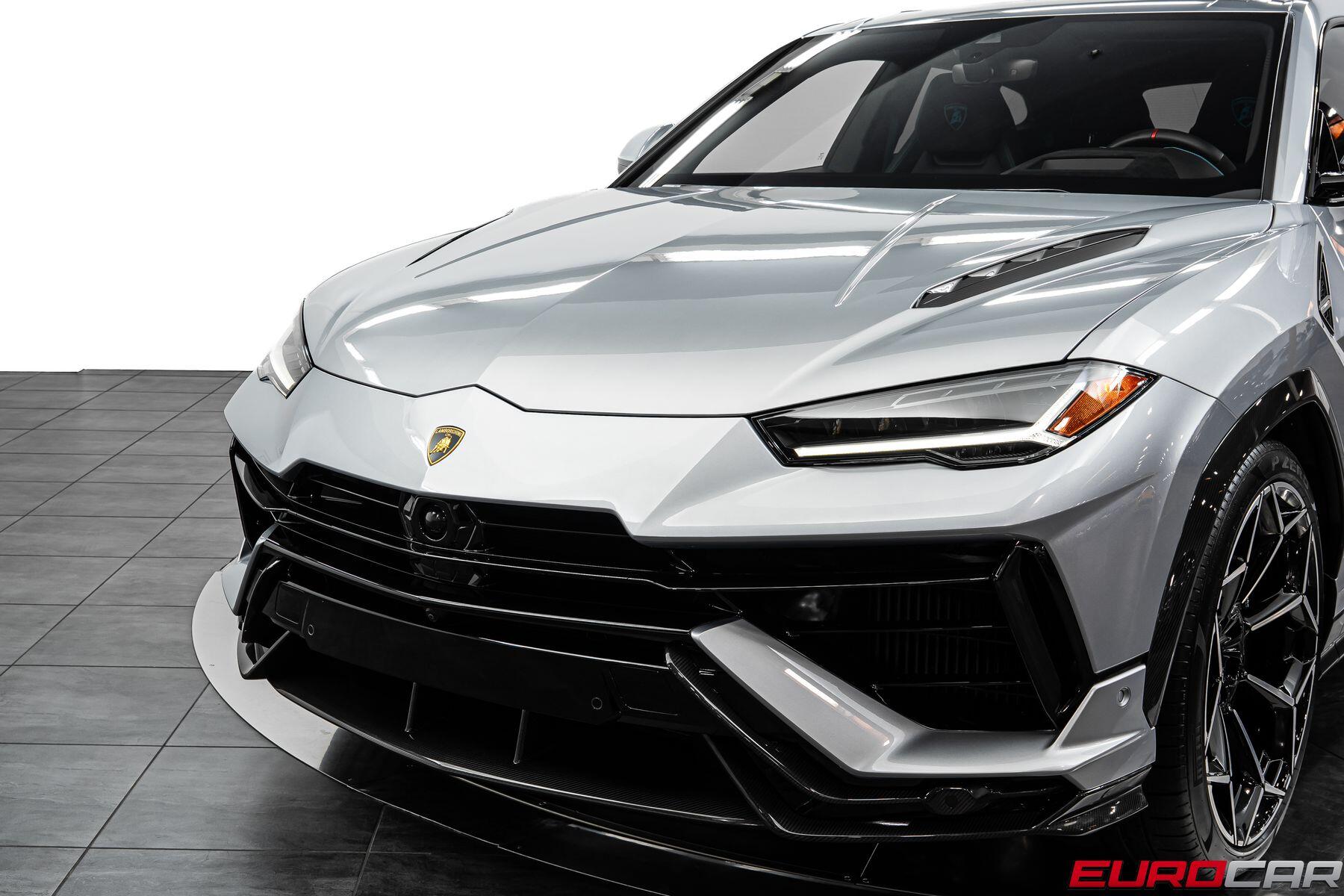2024 Lamborghini Urus Performante *HUGE CARBON OPTIONS * SUNROOF*Image 16