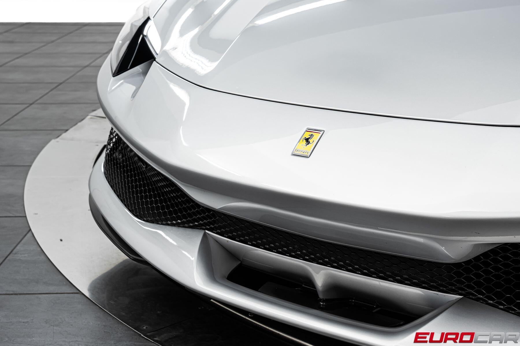 2022 Ferrari 296 GTB *EXTENDED FIORANO PACKAGE * CARBON RACING SEATS*Image 12