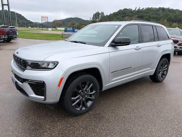 2026 Jeep Grand Cherokee Limited Reserve