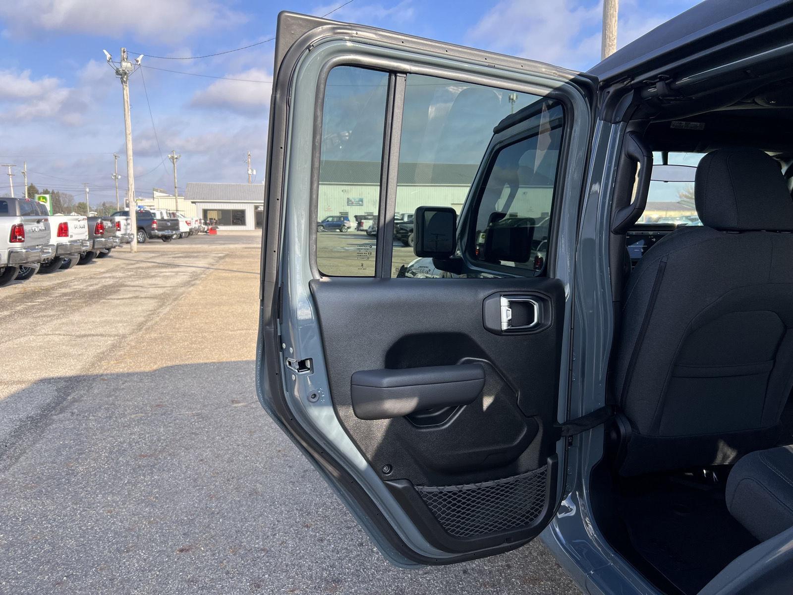 2026 Jeep Wrangler 4-Door Sport - Photo 26