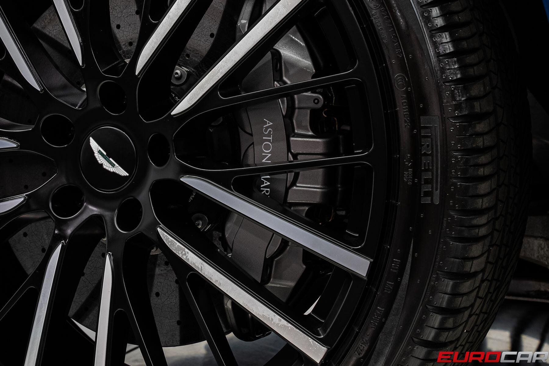 2023 Aston Martin DBX 707 *HUGE CARBON OPTIONS * TRI-COLOR INTERIOR*Image 27