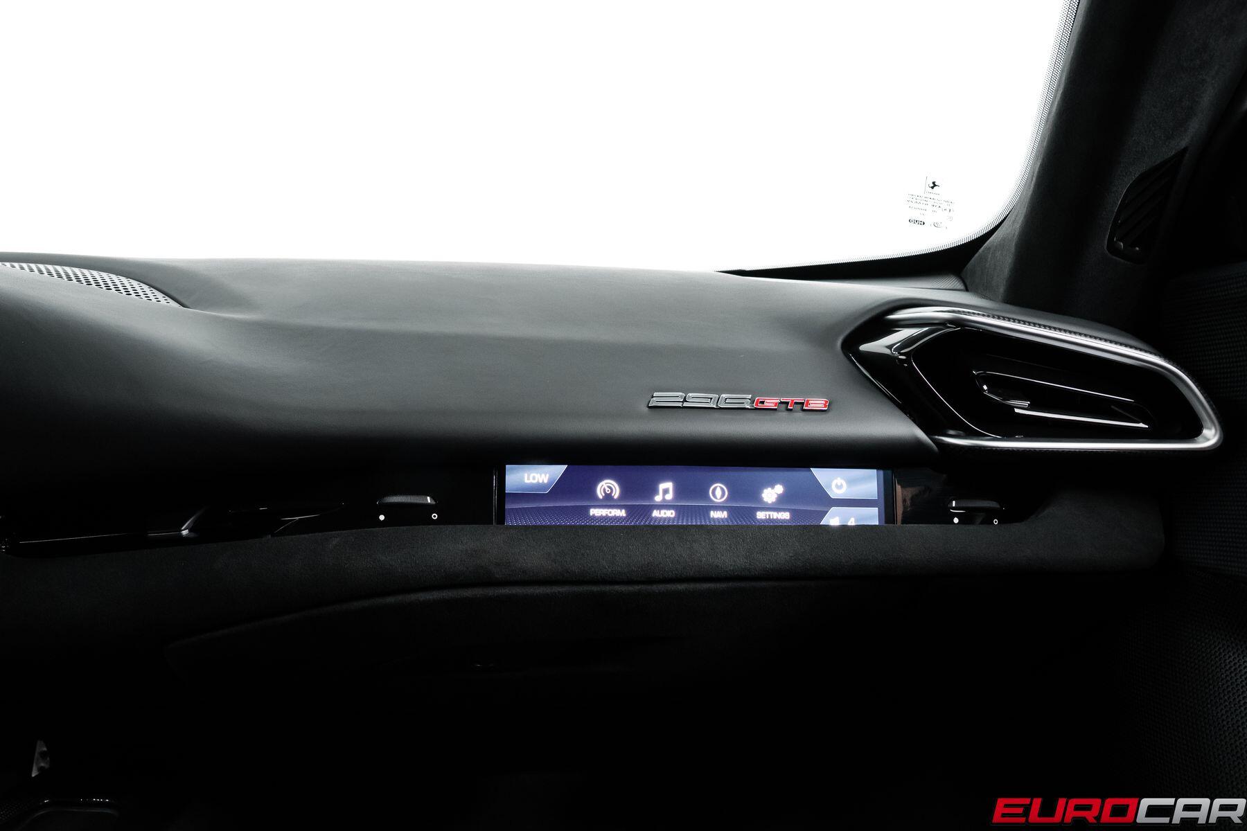 2022 Ferrari 296 GTB *EXTENDED FIORANO PACKAGE * CARBON RACING SEATS*Image 39