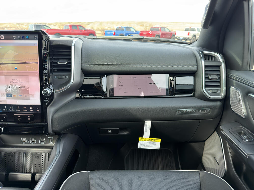 2026 RAM 1500 Laramie - Photo 22