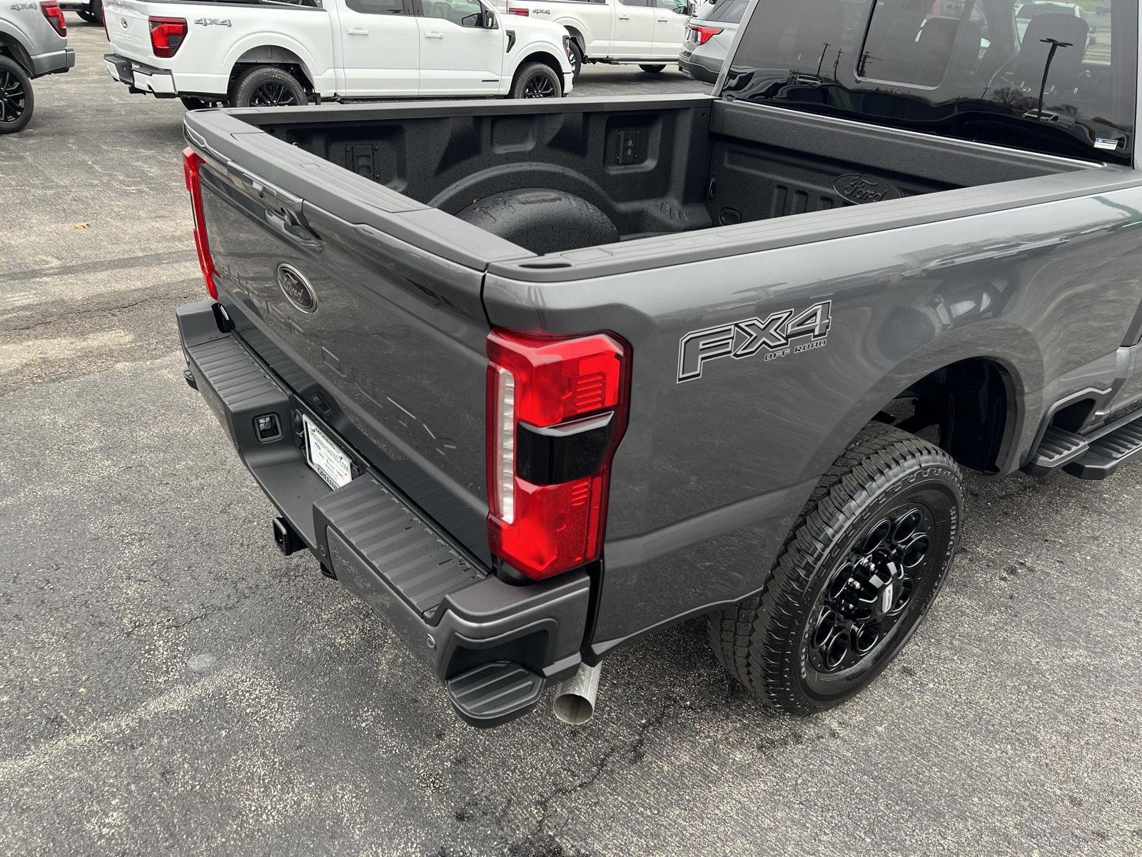 2026 Ford F-350 Super Duty Lariat - Photo 60