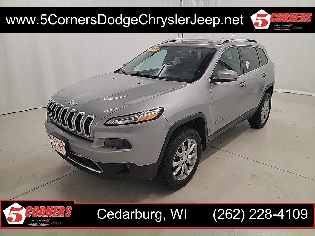 Used 2018 Jeep Cherokee Limited with VIN 1C4PJMDX3JD548689 for sale in Cedarburg, WI