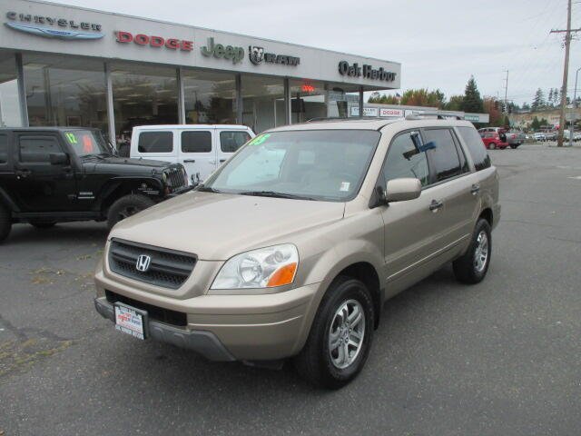 Used 2005 Honda Pilot EX with VIN 5FNYF18515B039776 for sale in Oak Harbor, WA