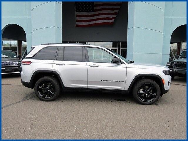 Certified 2024 Jeep Grand Cherokee Limited with VIN 1C4RJHBG8RC165867 for sale in New Britain, CT