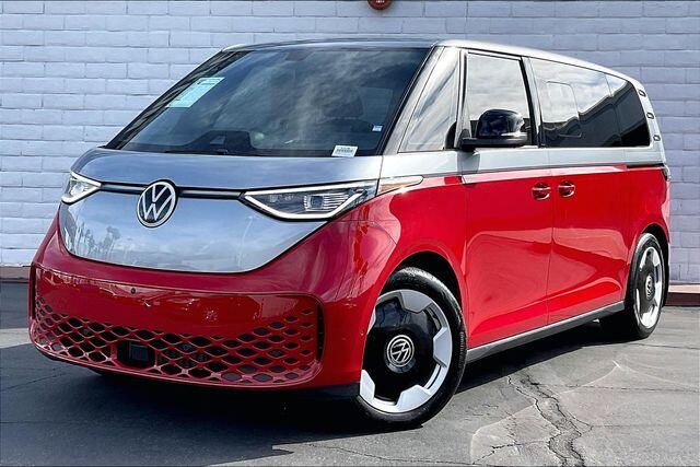 2025 Volkswagen ID. Buzz Pro S Plus 4Motion's photo