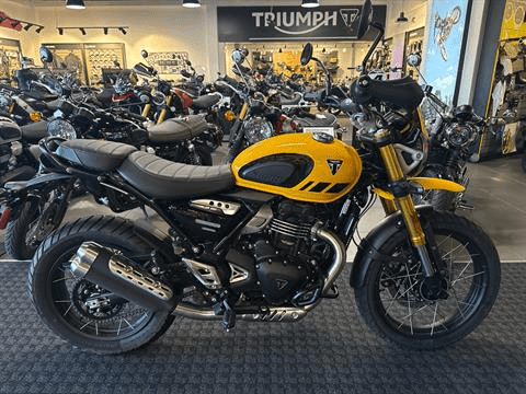 2026 Triumph Scrambler 400 XC