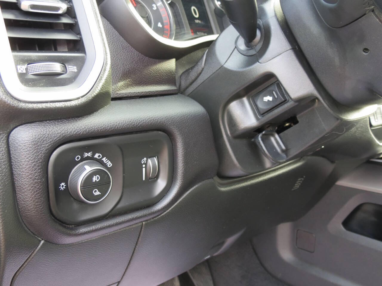 2022 RAM Ram 3500 Pickup Big Horn - Photo 18