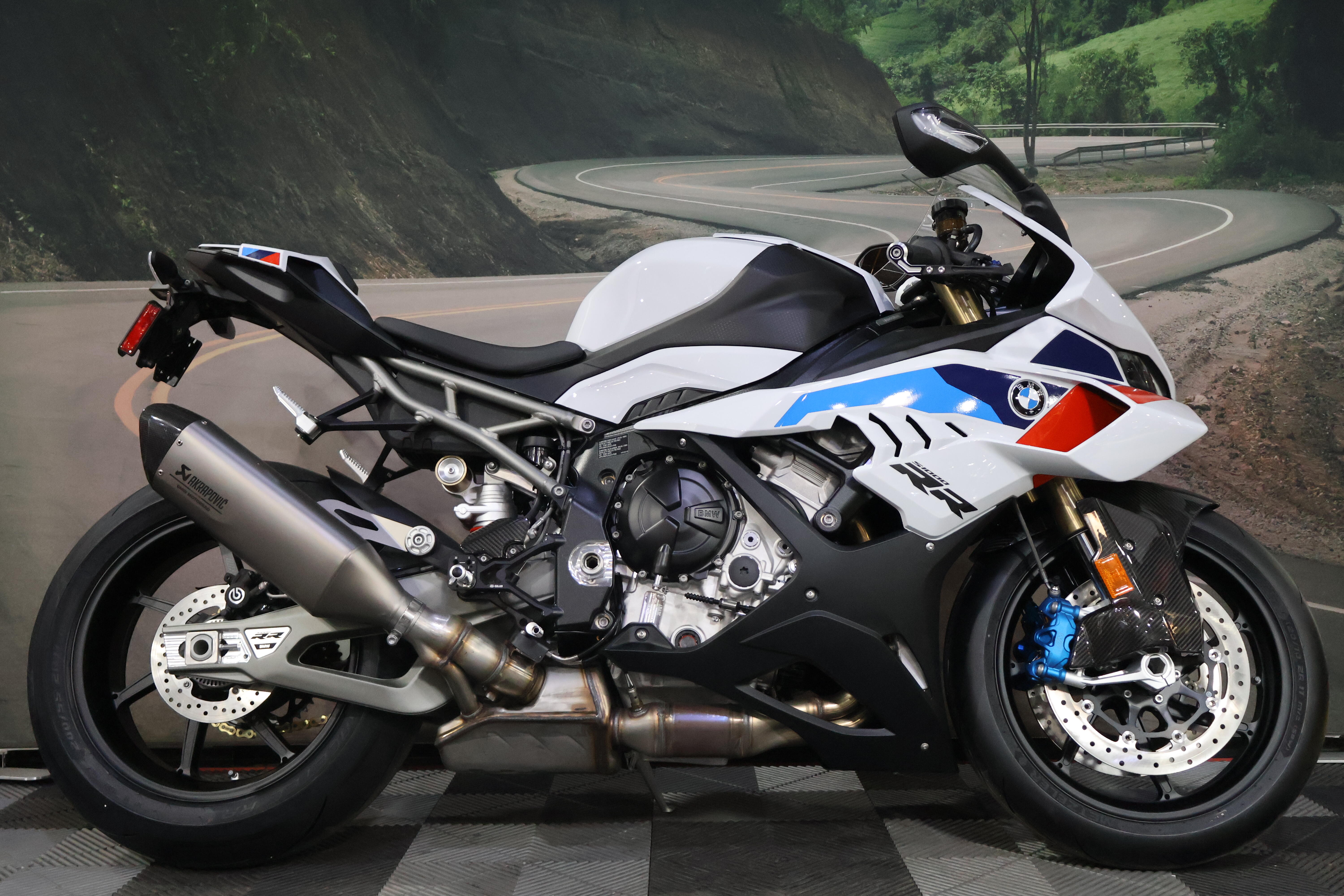 2026 BMW S 1000 RR