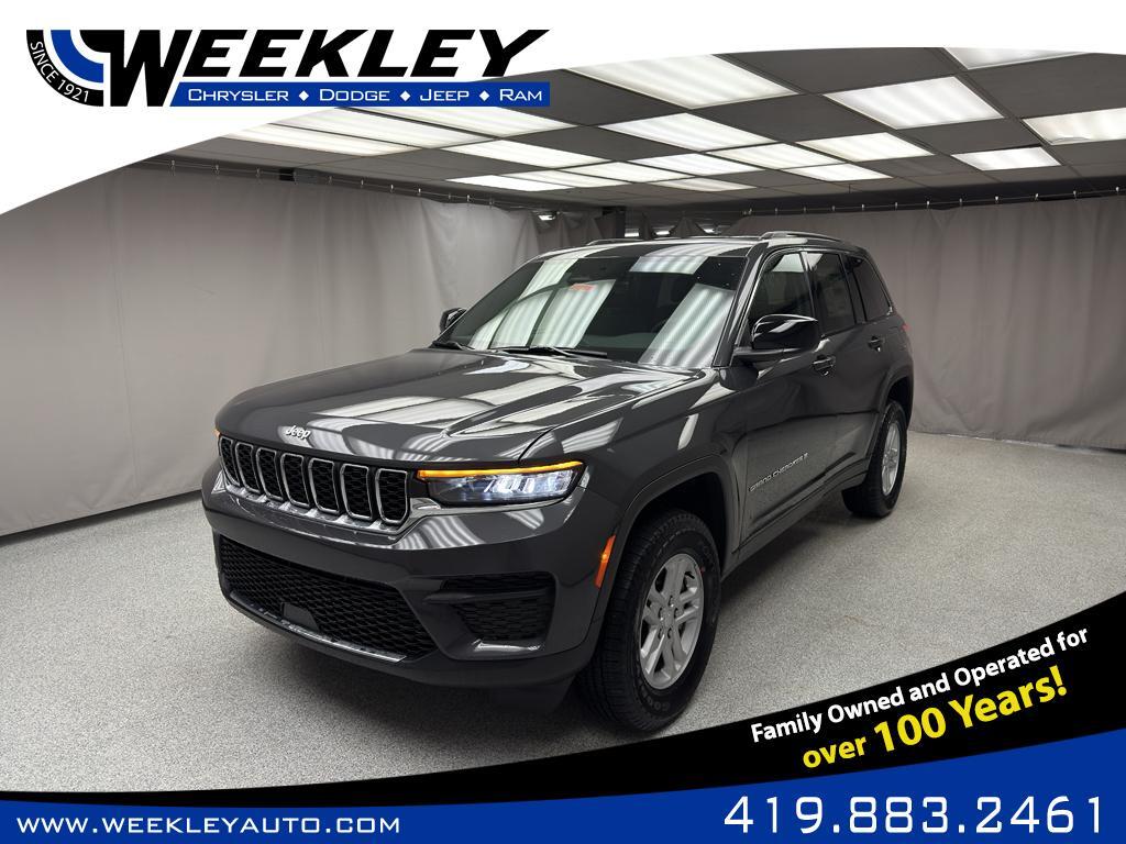 2025 Jeep Grand Cherokee Laredo's photo