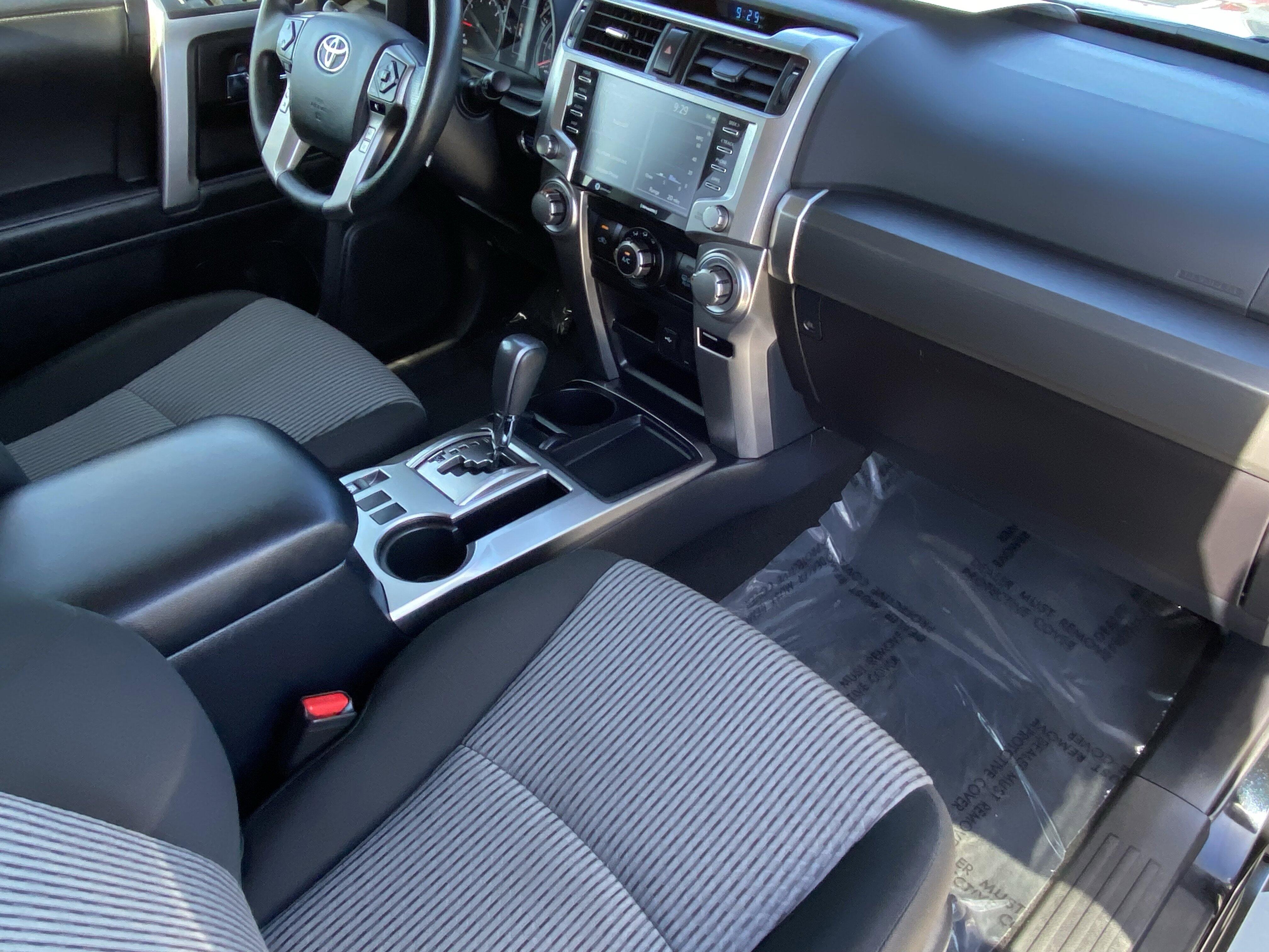 2024 Toyota 4Runner SR5 - Photo 9