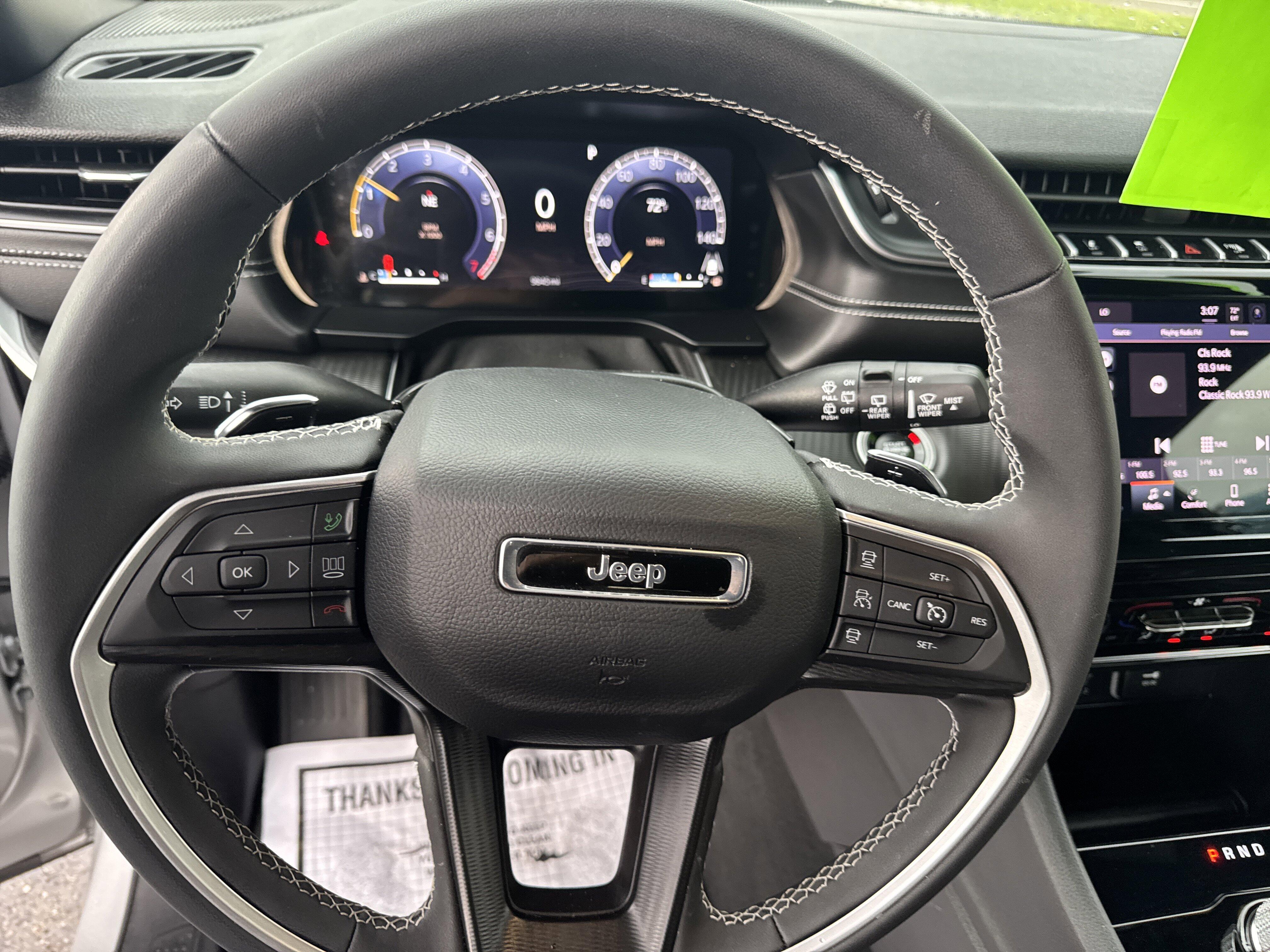 2025 Jeep Grand Cherokee Laredo - Photo 12