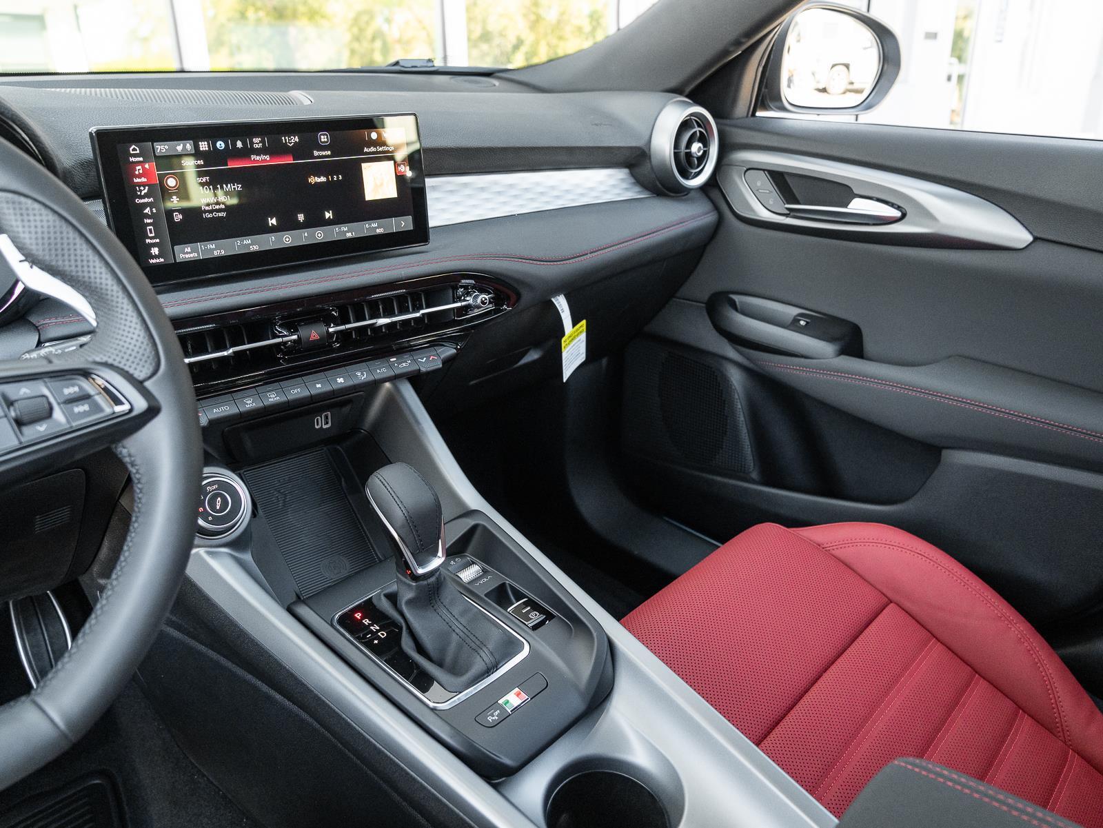 New 2026 Alfa Romeo Tonale Veloce Awd