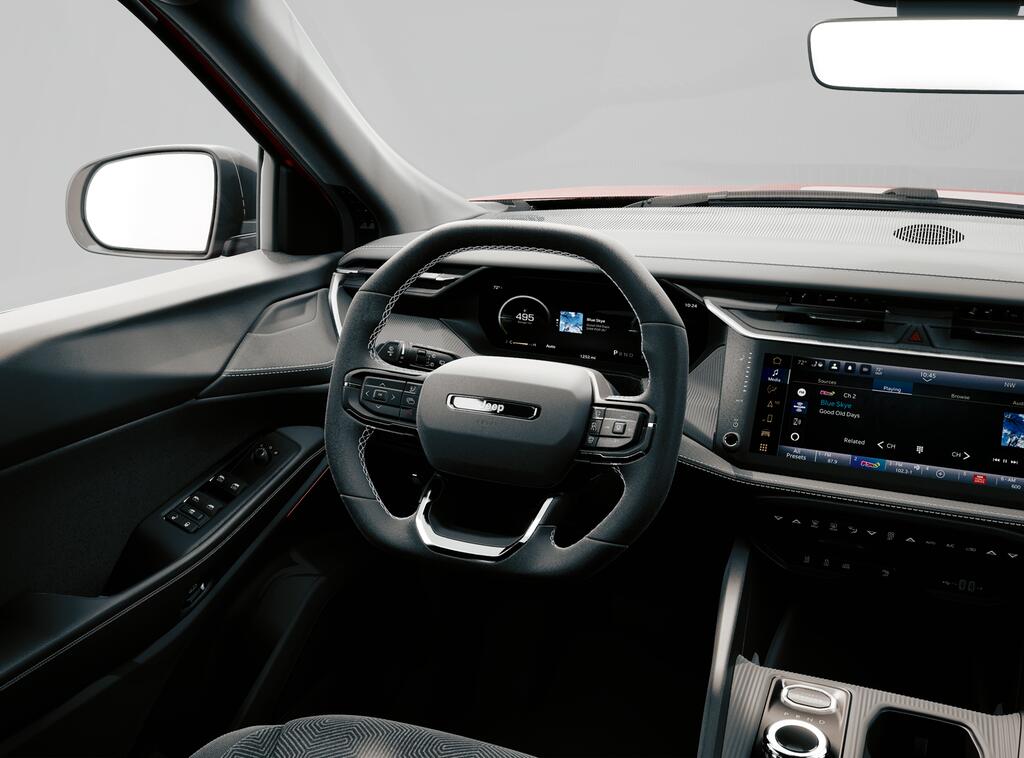 2027 Jeep Cherokee Laredo - Photo 9