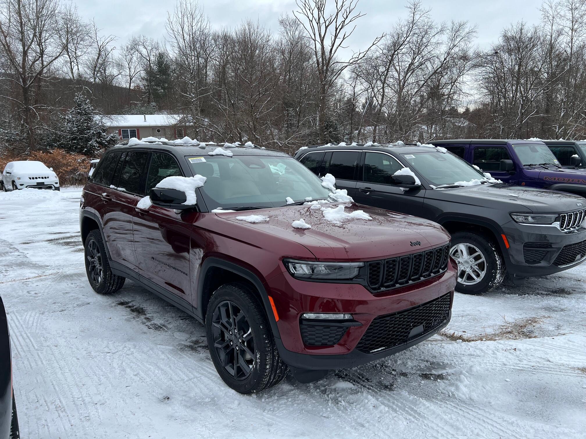 2025 Jeep Grand Cherokee Limited's photo