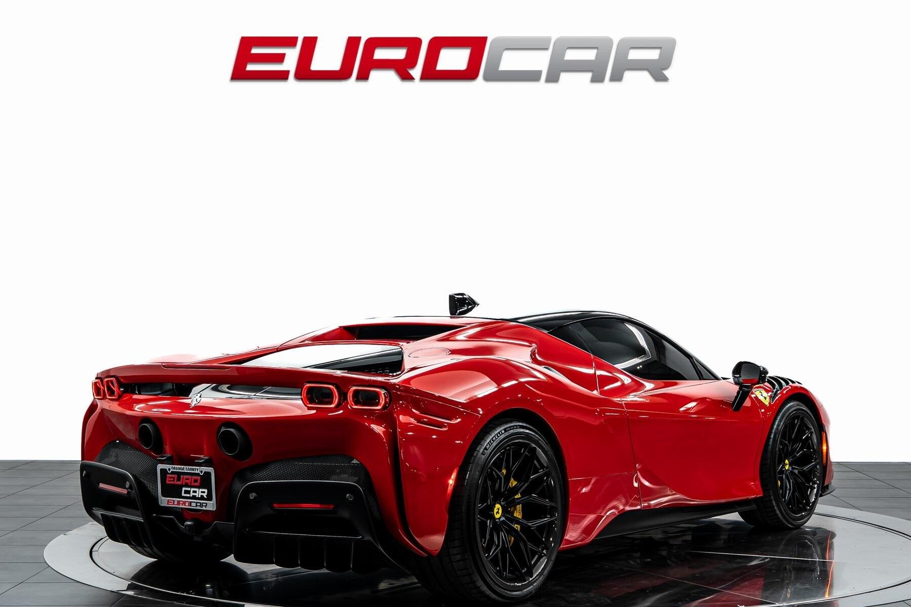Used 2022 Ferrari SF90 Stradale *HUGE CARBON OPTIONS * SUSPENSION LIFTER*Image 5