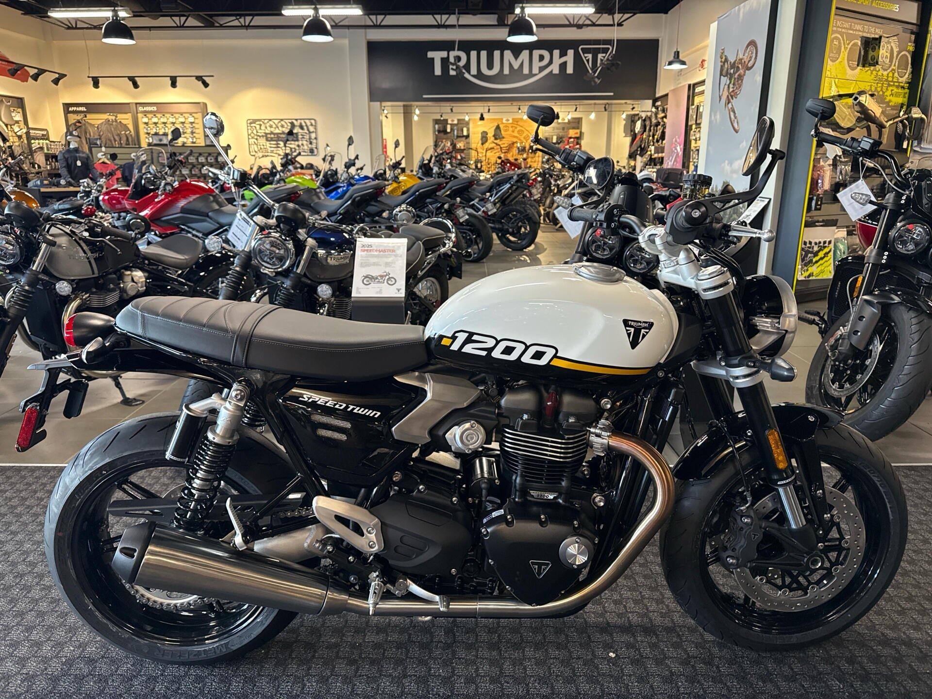 2025 Triumph Speed Twin 1200
