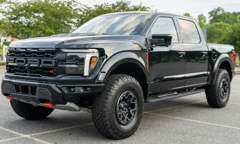 2025 Ford F-150 Raptor's photo