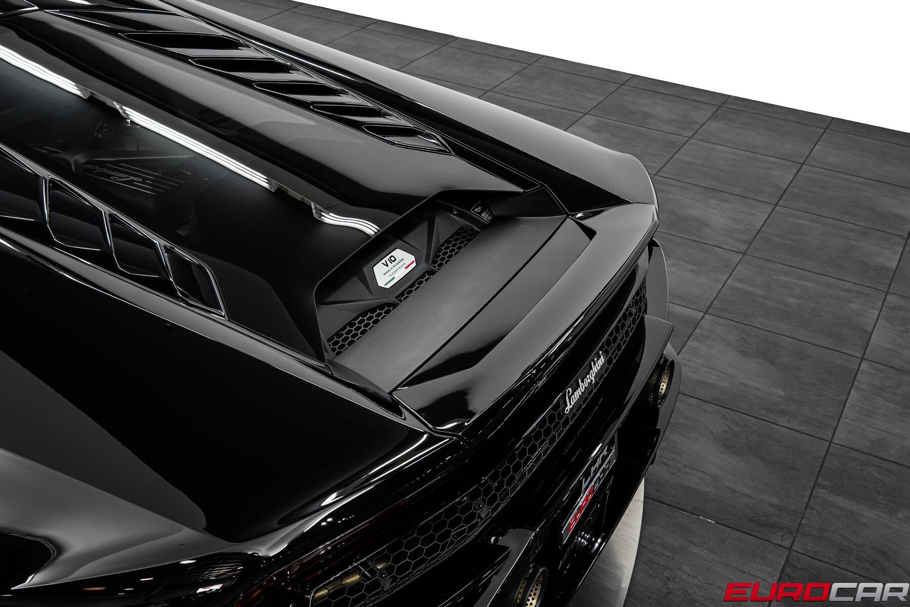 2022 Lamborghini Huracan EVO RWD *CARBON SPORT SEATS * FRONT PPF*Image 18