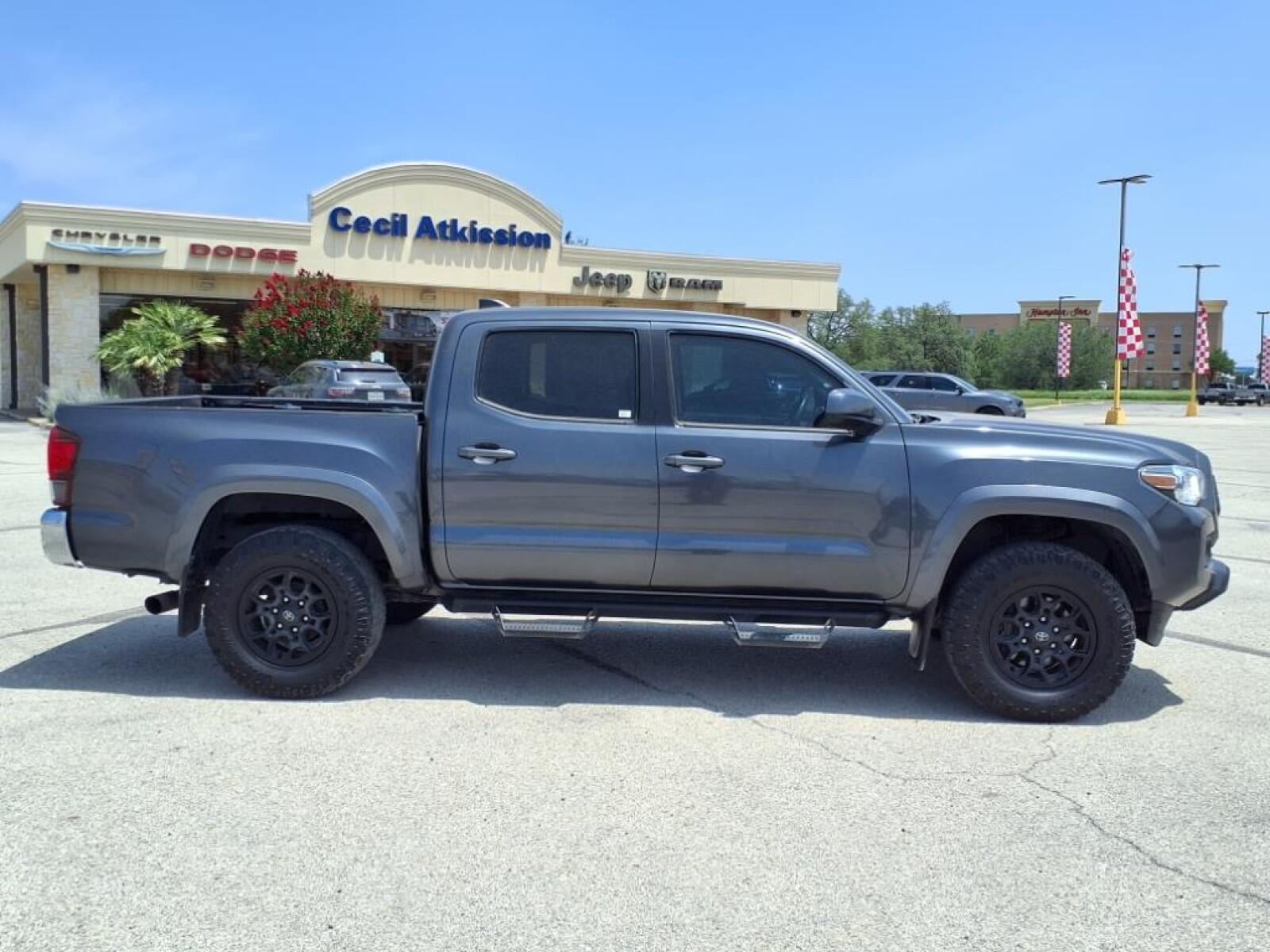 Used 2022 Toyota Tacoma SR5 with VIN 3TMAZ5CN7NM195470 for sale in Burnet, TX