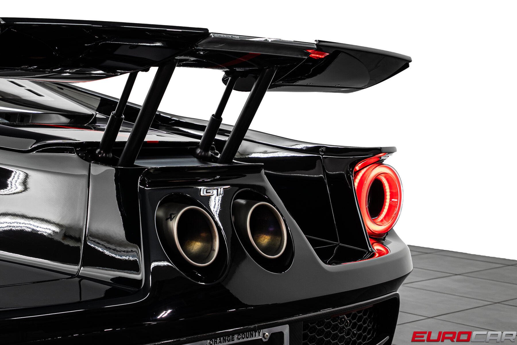 2020 Ford GT *ONLY 199 MILES * CARBON EXTERIOR PACK*Image 32
