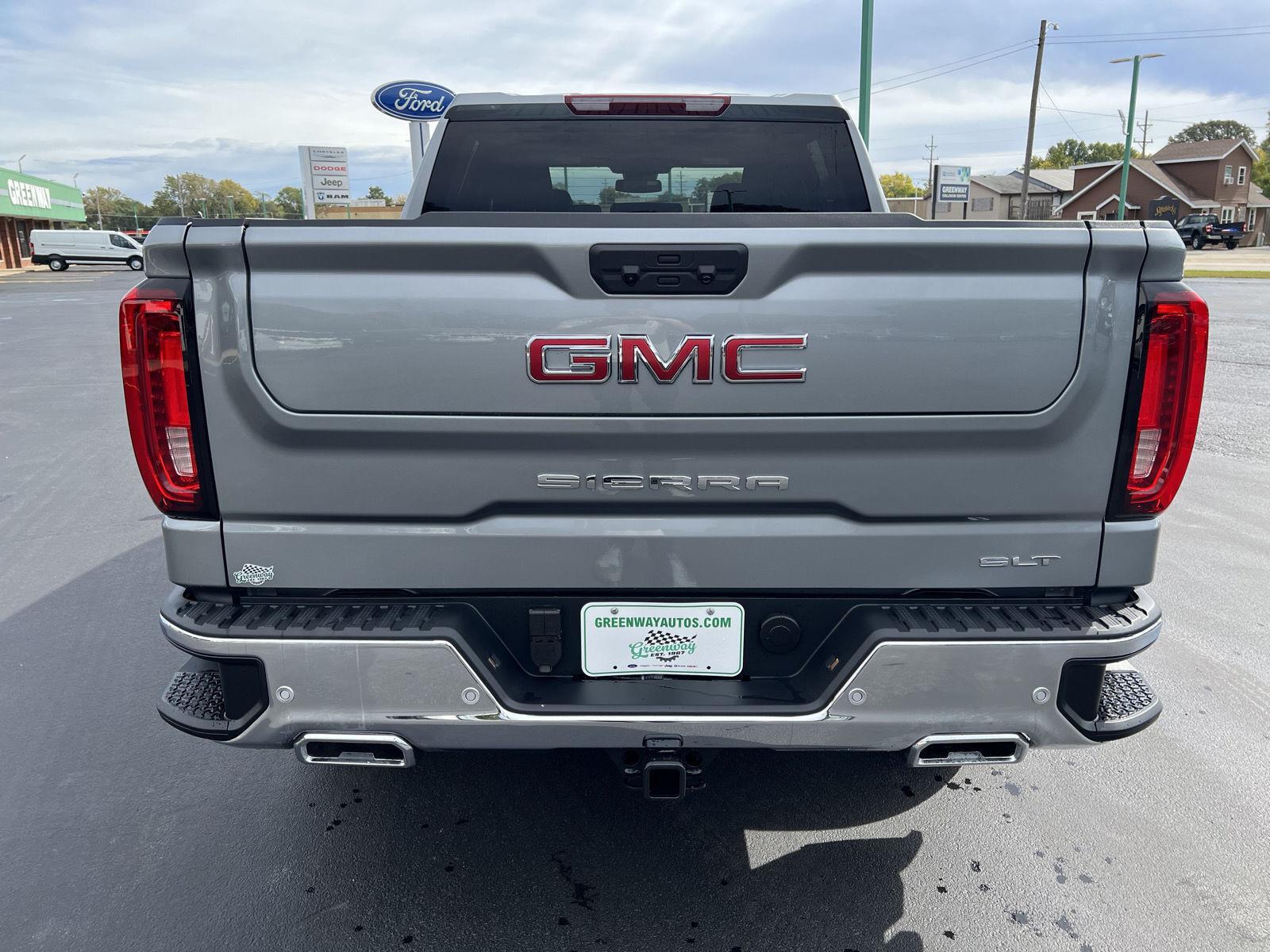 2026 GMC Sierra 1500 SLT - Photo 7