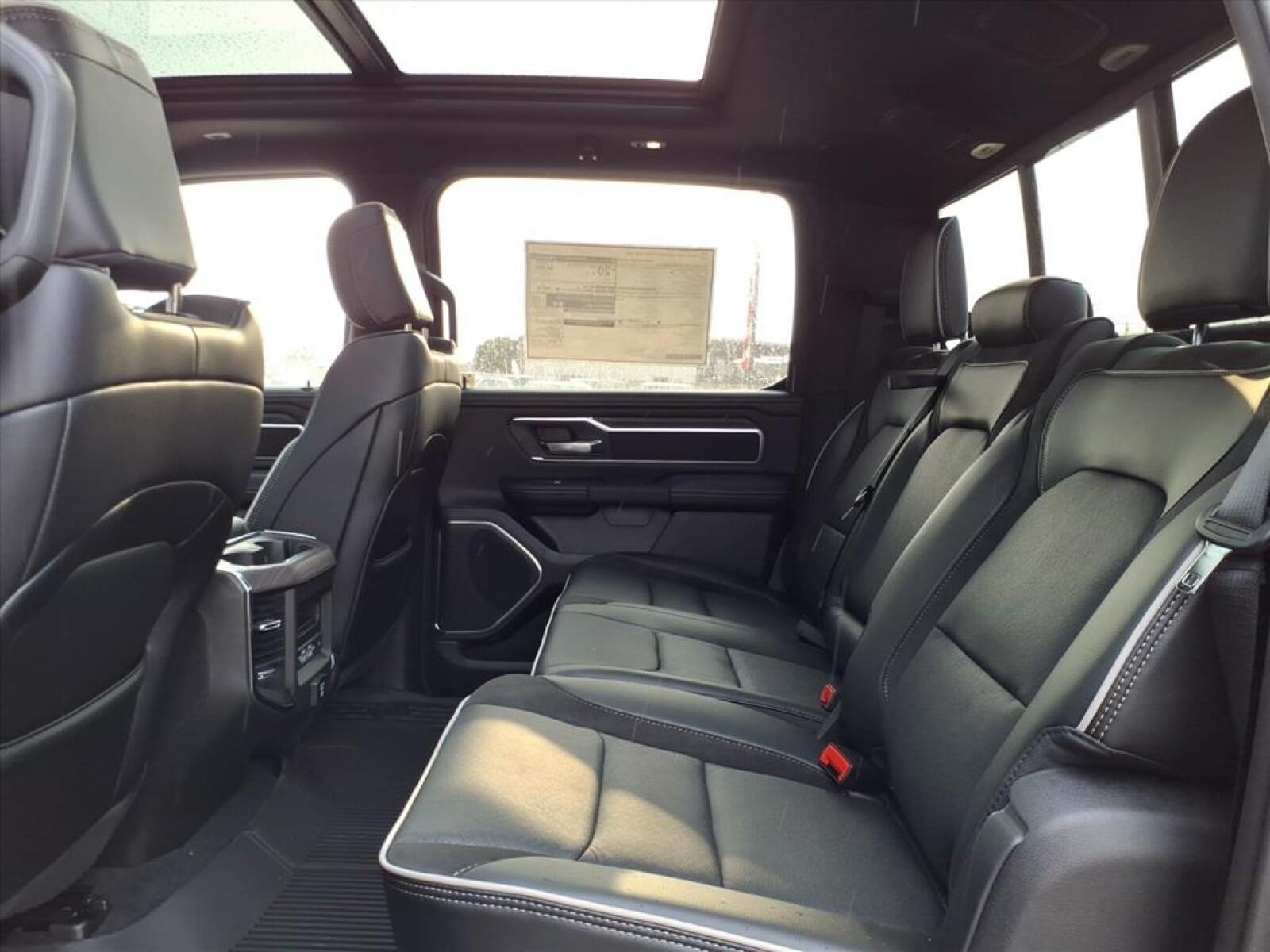 2026 RAM 1500 Laramie - Photo 13