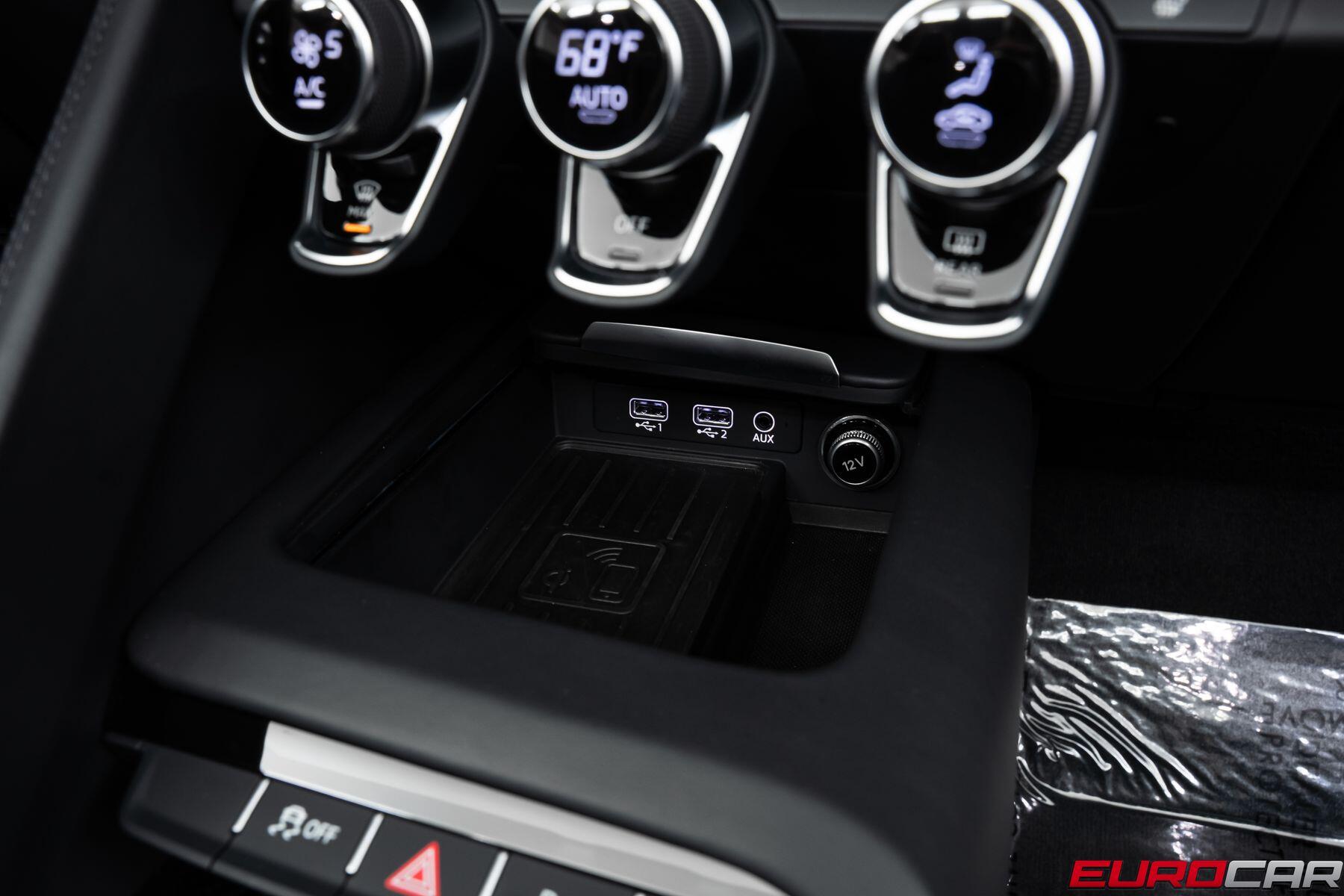 2023 Audi R8 Spyder V10 Performance quattro *HUGE CARBON OPTIONS*Image 43