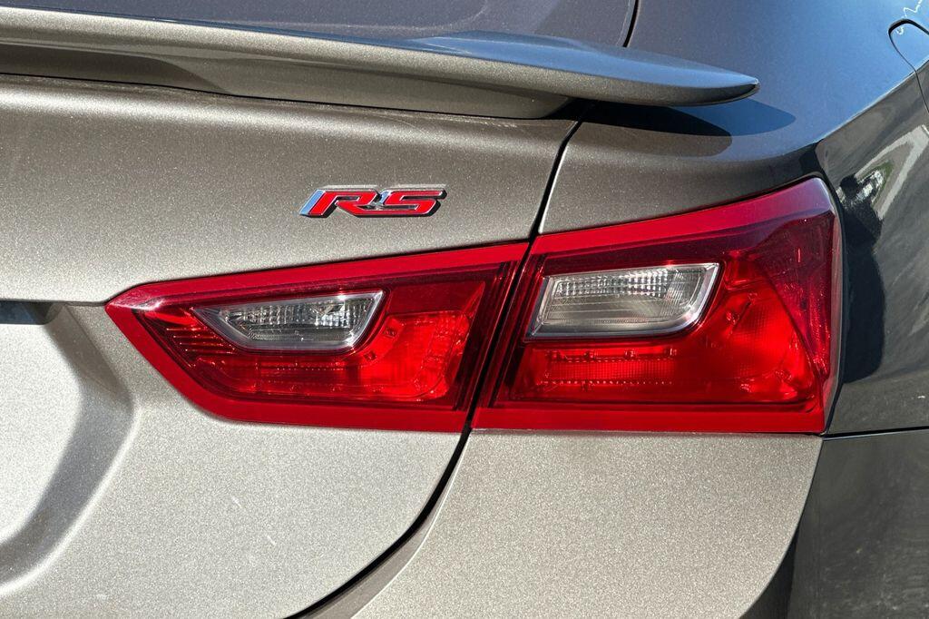 2023 Chevrolet Malibu RS - Photo 24