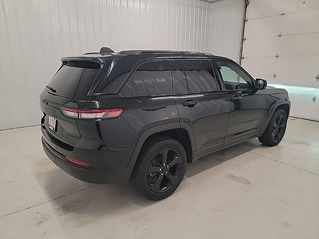 2023 Jeep Grand Cherokee Altitude - Photo 6