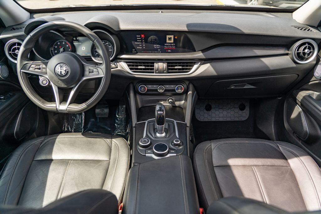 2018 Alfa Romeo Stelvio Base - Photo 21