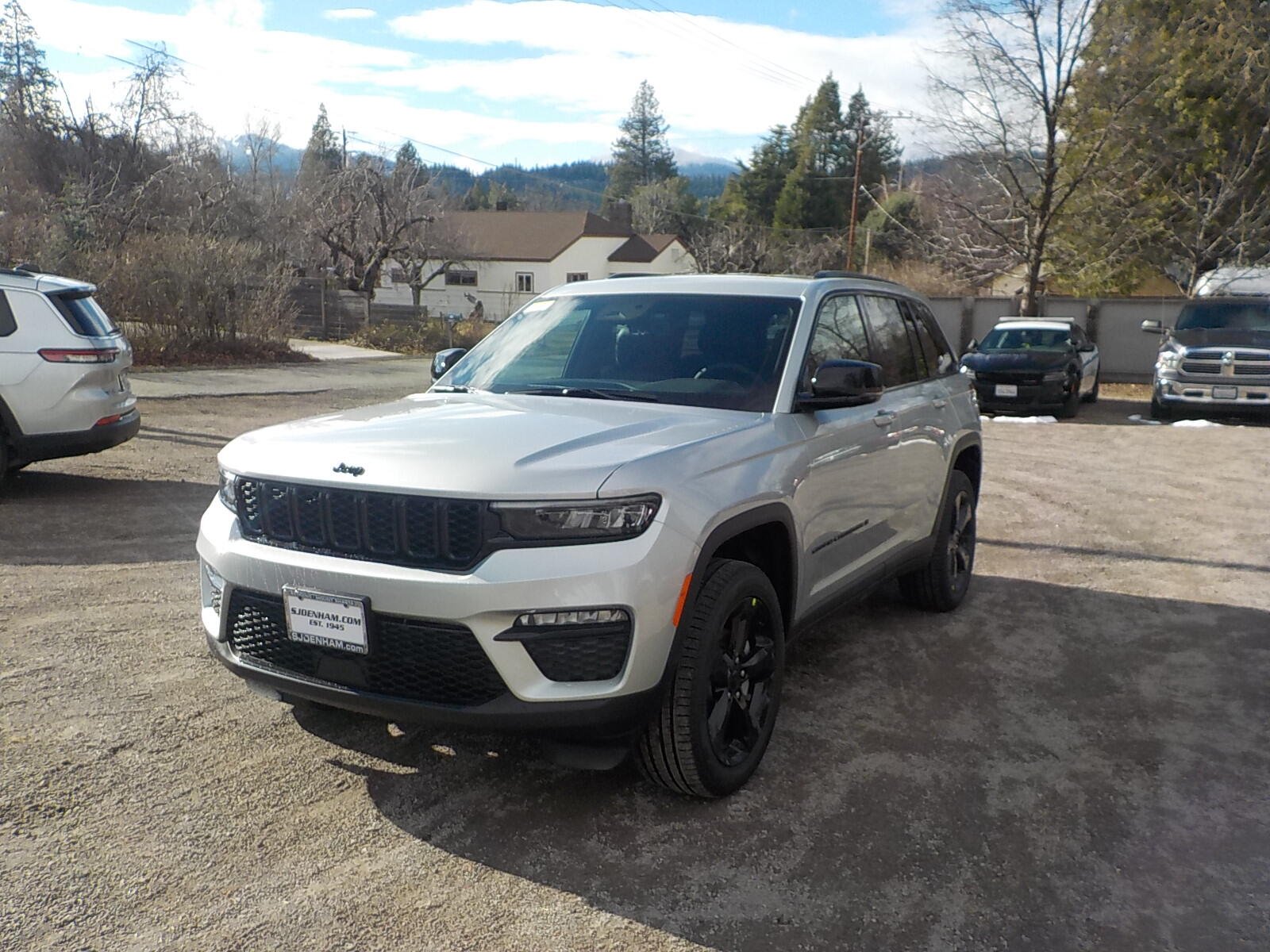 2025 Jeep Grand Cherokee Limited's photo