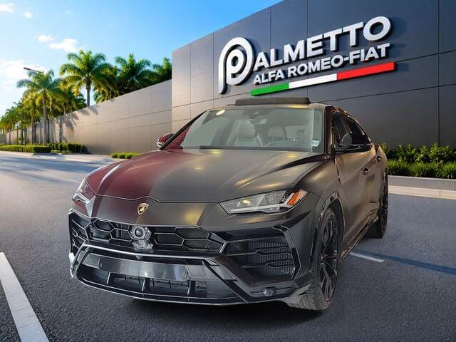 2022 Lamborghini Urus 4.0 V8's photo