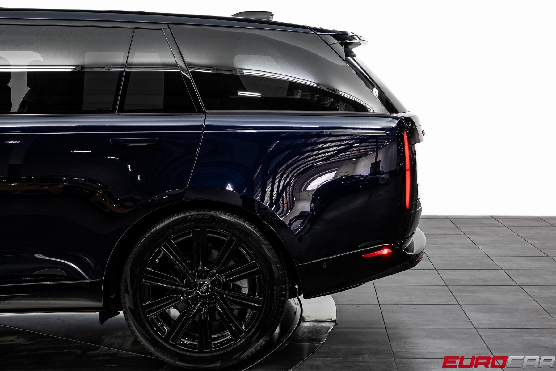 Used 2023 Land Rover Range Rover SE LWB *7-SEATER * PANORAMIC ROOF*Image 14