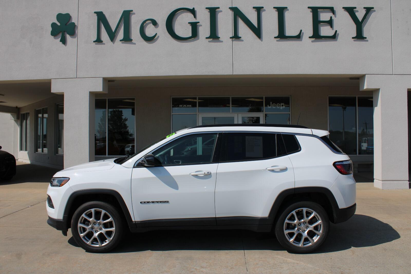 2022 Jeep Compass LATITUDE LUX 4X4