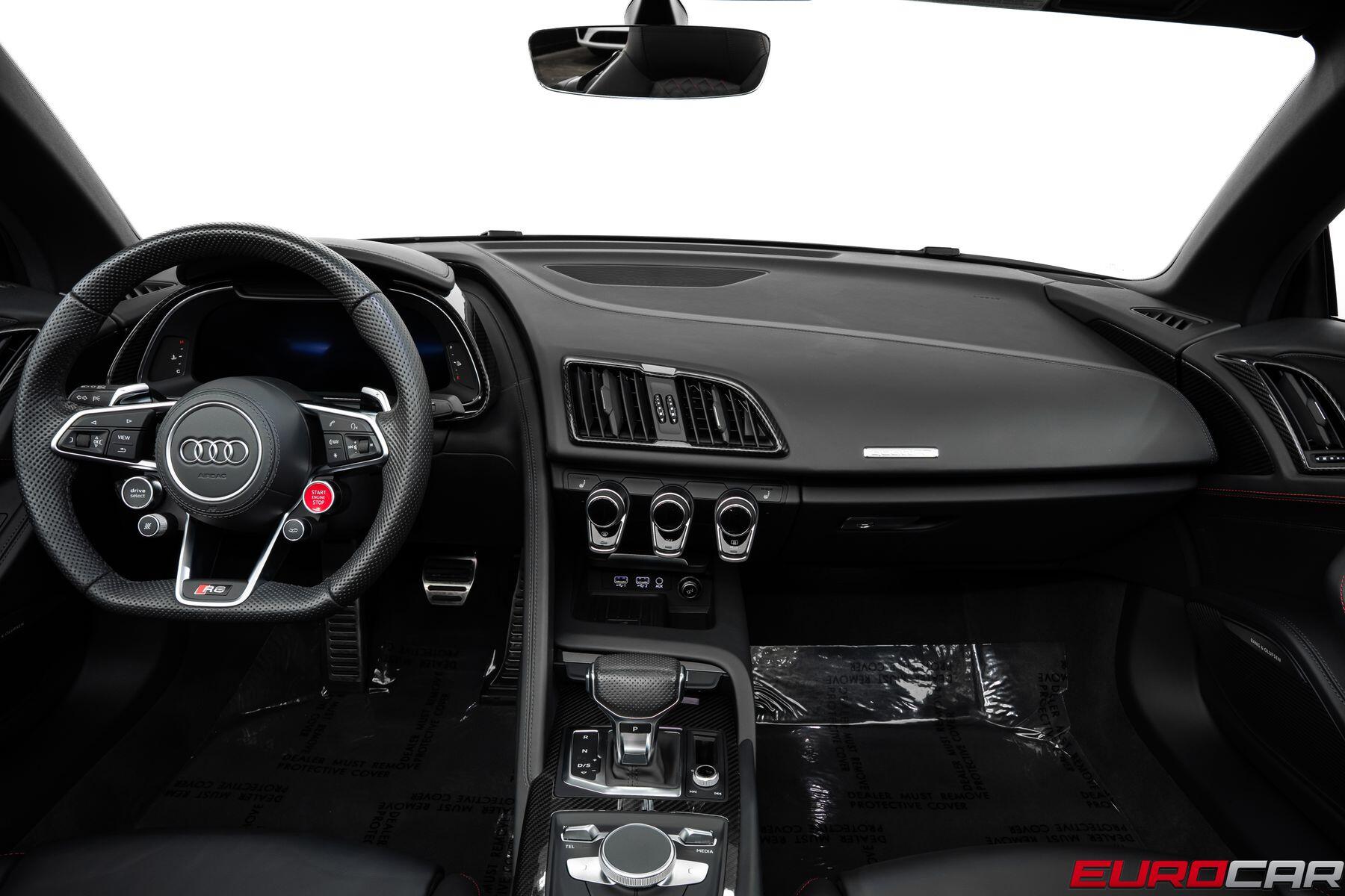 2023 Audi R8 Spyder V10 Performance quattro *HUGE CARBON OPTIONS*Image 38