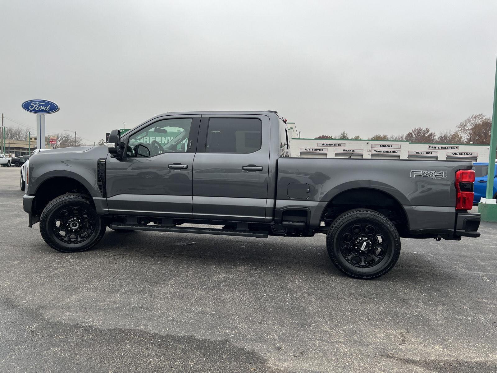 2026 Ford F-350 Super Duty Lariat - Photo 18