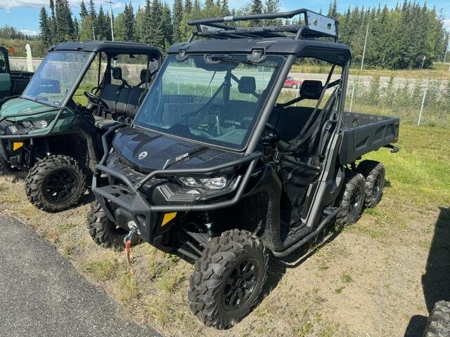 2026 Can-Am DEF 6X6 XT HD10