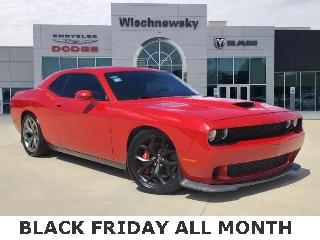 Used 2016 Dodge Challenger SRT with VIN 2C3CDZC94GH335756 for sale in Huntsville, TX