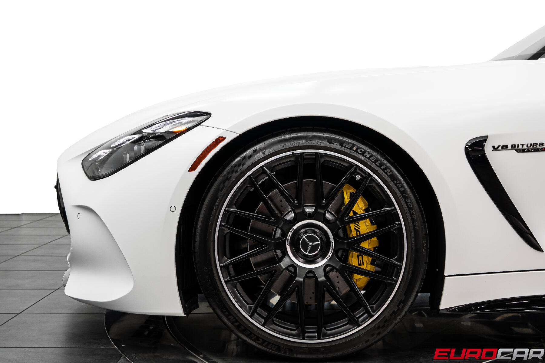 2025 Mercedes-Benz AMG GT 63 *CARBON INTERIOR TRIM * FIXED PANORAMIC SUNROOF*Image 15