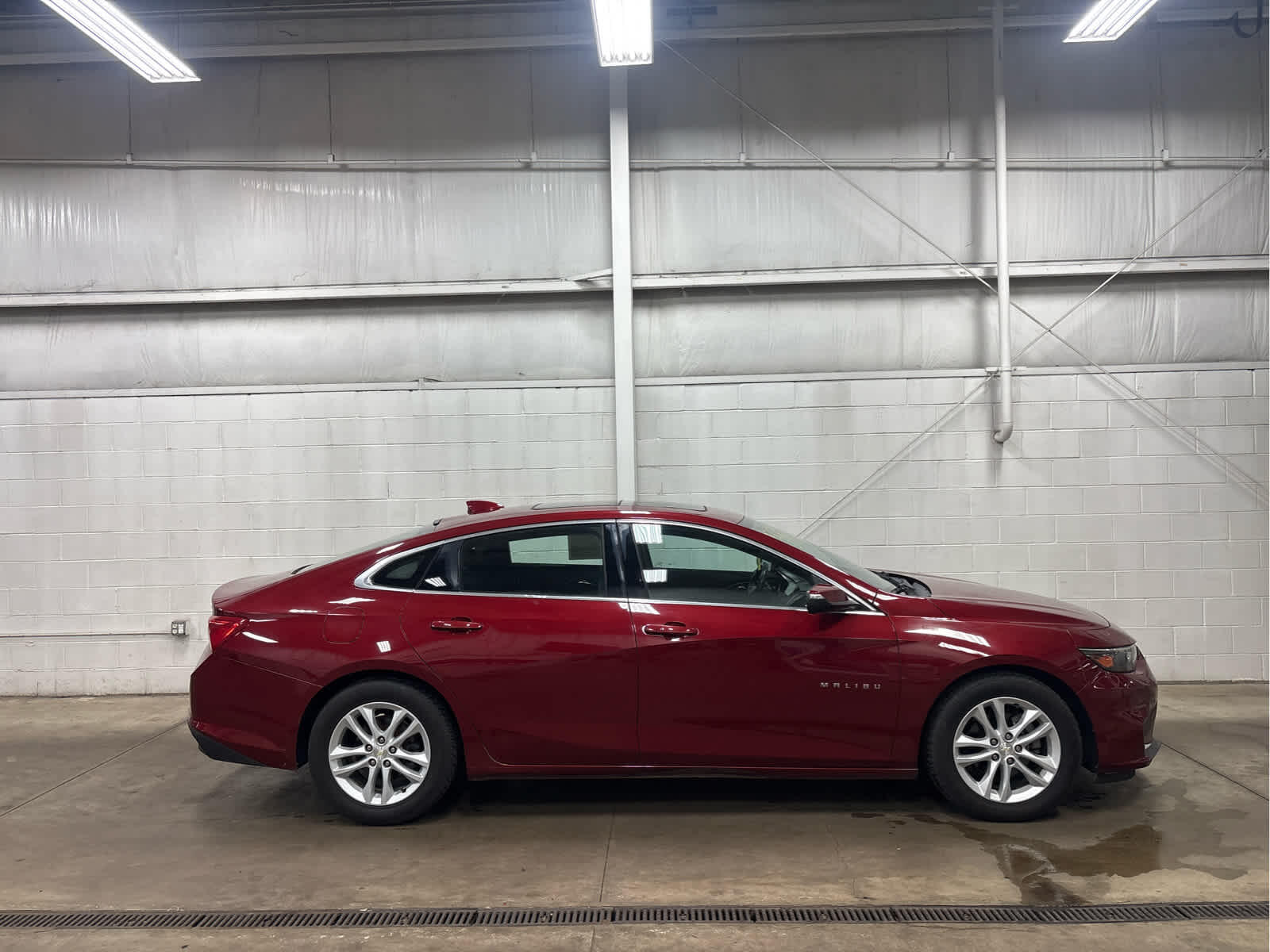 Used 2017 Chevrolet Malibu 1LT with VIN 1G1ZE5ST5HF145159 for sale in Wilmington, OH